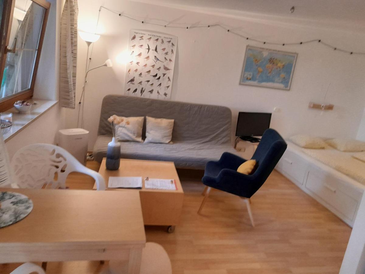 Apartment Mit Kueche Und Balkon Oder Terrasse, Ruhig Und Gut Erreichbar Piding Luaran gambar