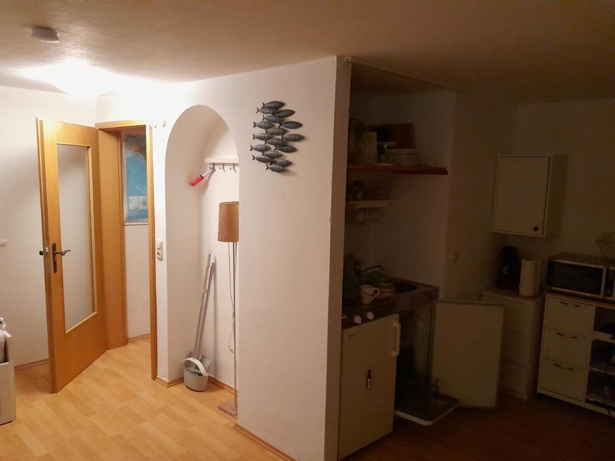 Apartment Mit Kueche Und Balkon Oder Terrasse, Ruhig Und Gut Erreichbar Piding Luaran gambar