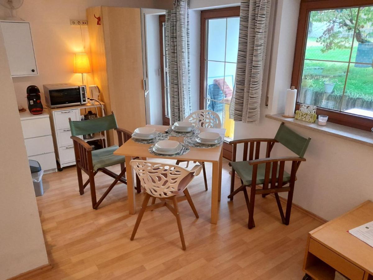Apartment Mit Kueche Und Balkon Oder Terrasse, Ruhig Und Gut Erreichbar Piding Luaran gambar