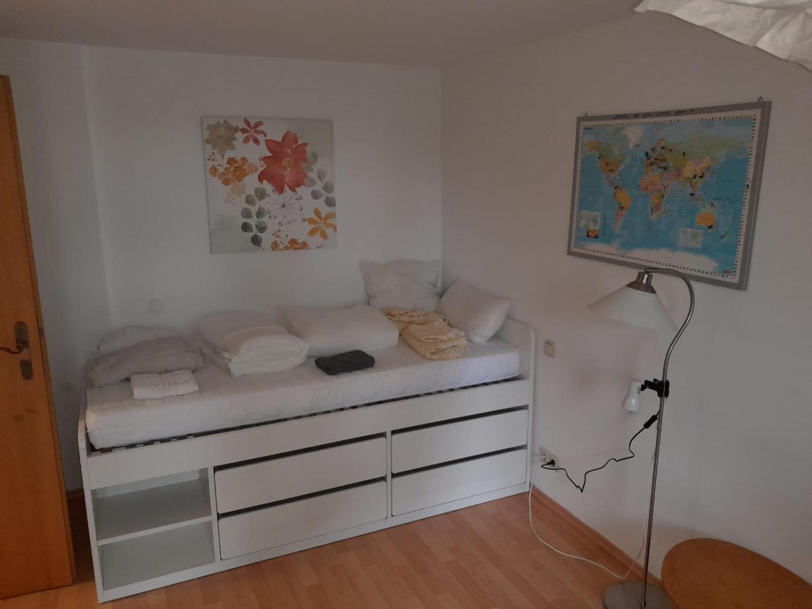 Apartment Mit Kueche Und Balkon Oder Terrasse, Ruhig Und Gut Erreichbar Piding Luaran gambar